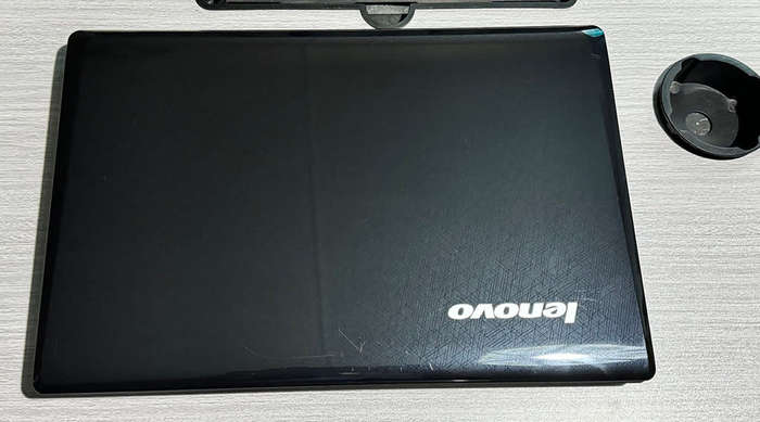 **Price drop from R750 to R500** LENOVO G560, Core i3, NVIDIA GPU, 3GB RAM - ***SPARES or REPAIR***
