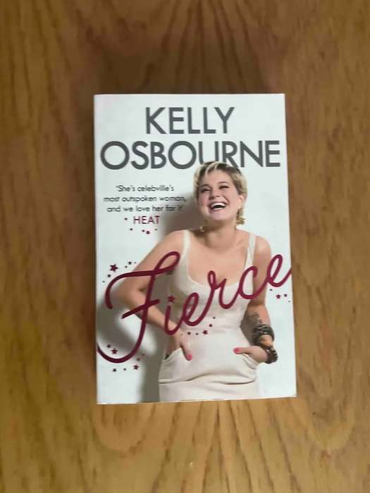 Kelly Osbourne: Fierce.