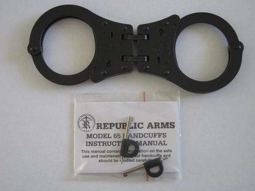 Republic Arms Model 65 Handcuffs + Pouch (SAPS Approved)