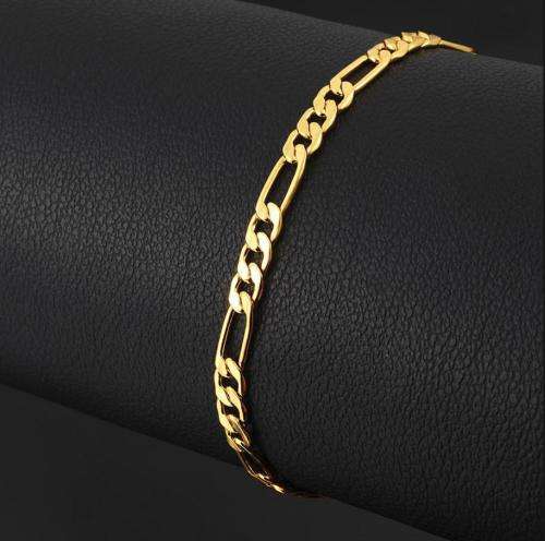 Gorgeous Gold tone figaro bracelet