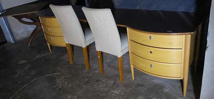 Massive Luxurious Double Stool Dressing Table