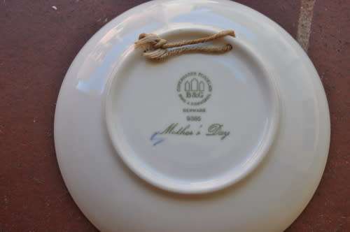 ROYAL COPENHAGEN MOTHERS DAY PLATE 1985-IN EXCELLENT CONDITION