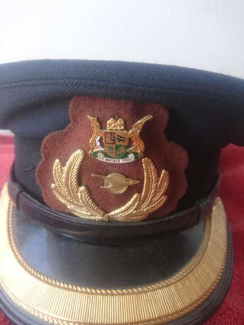 Scarce Vintage Black SAR Cap..HJ Henochsberg, Johannesburg...
