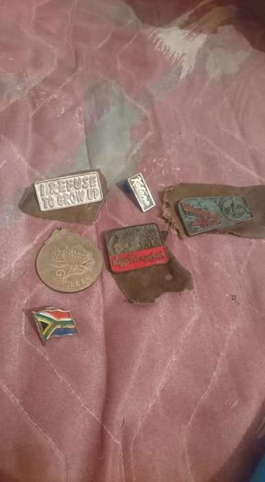 LOT BADGES