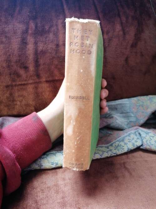 they met Robin hood by Agnes blundell 1936