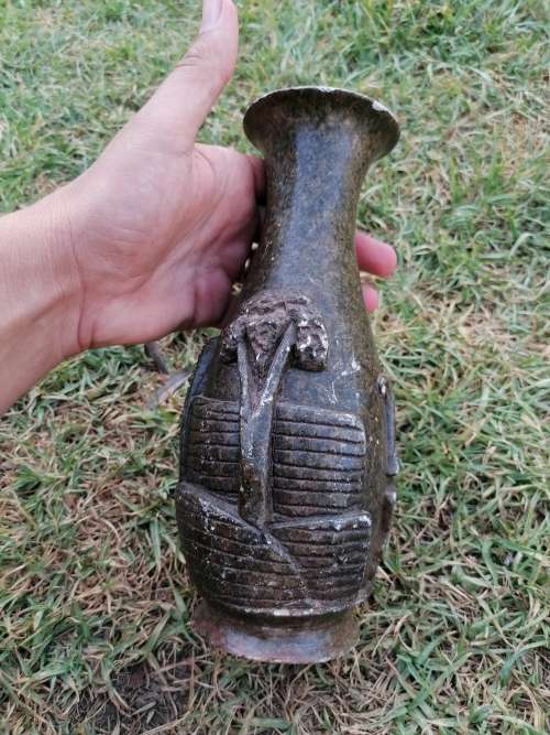 Vintage zimbabwe stone vase
