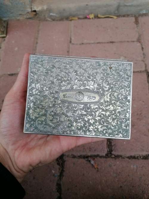 Vintage holder with great details