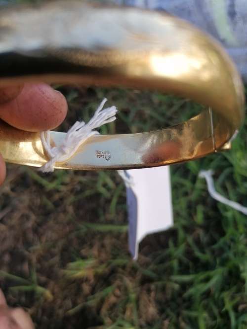 Vintage 9ct metal core (JS) BANGLE