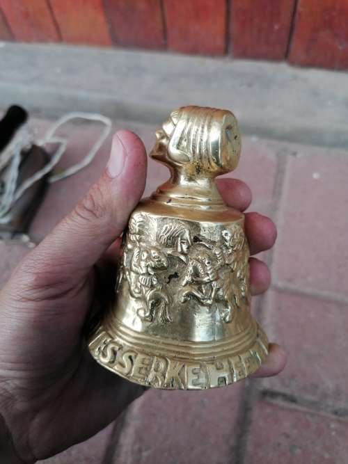 jacoves serke heft michecotena 1570 solid brass bell