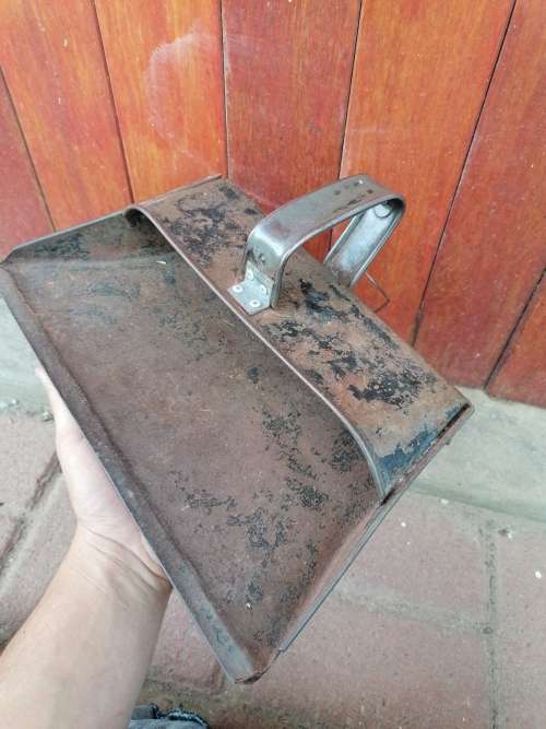 Vintage metal dustpan