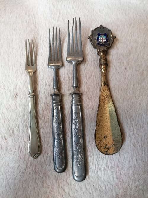 Vintage cutlery lot