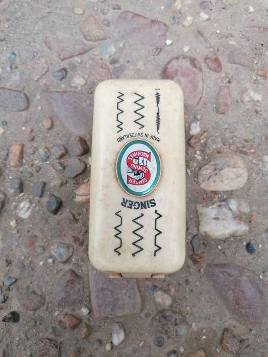singer automatic zig zag attachment