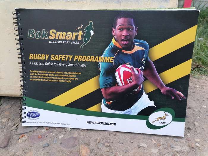 BokSmart National Rugby Safety Programme: A Practical Guide to Playing Smart Rugby + DVD