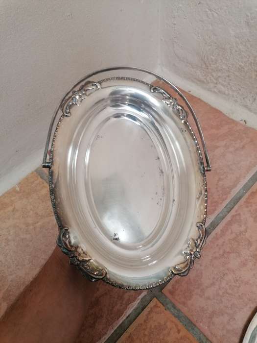 Silverplated TRAY with handle