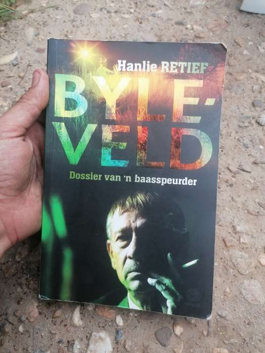 BYLEVELD: DOSSIER VAN `N BAASSPEURDER
