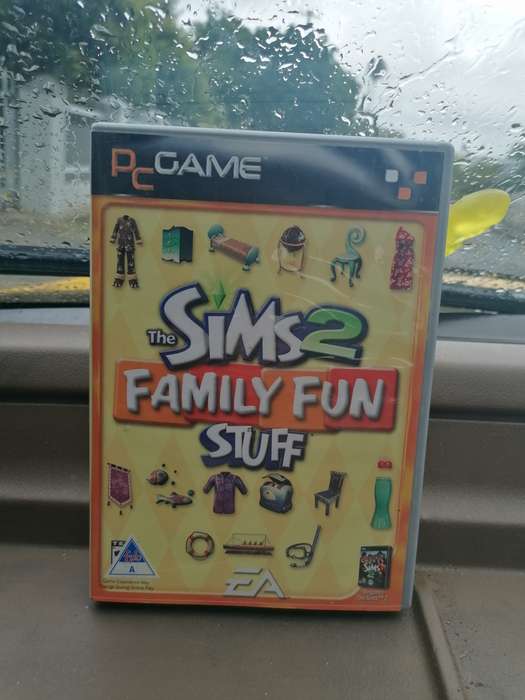 The sims 2 family fun expansion pack