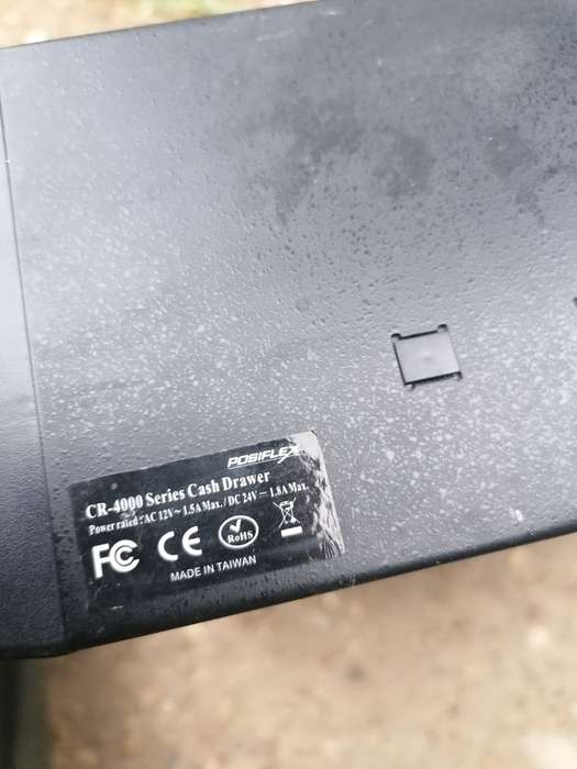 POSIFLEX CR-4000 SERIES CASH DRAWER. SELLING AS IS