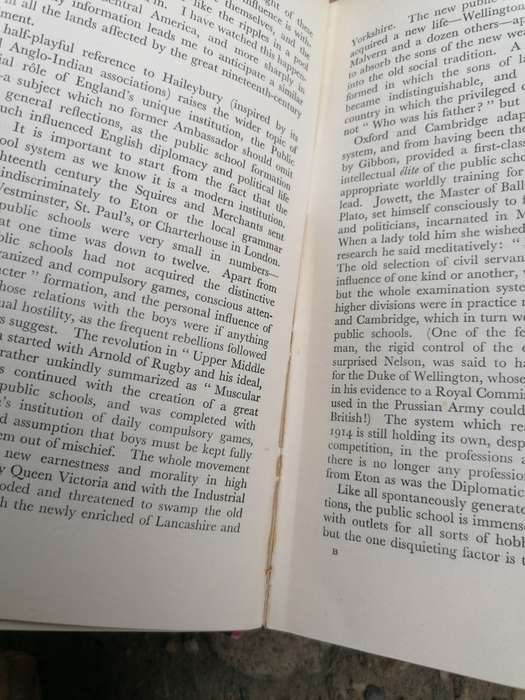 The ruling few the memoirs of SIR DAVID KELLY.