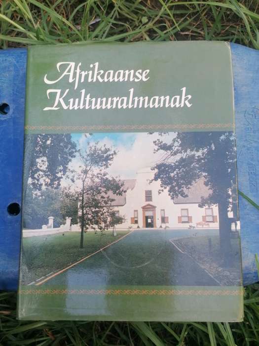 Afrikaanse Kultuuralmanak  Swart, Dr M J (Ed) et al