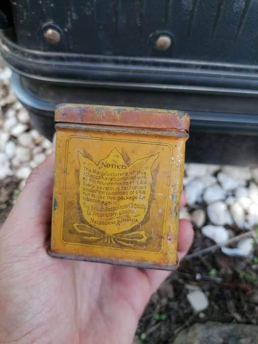 Rare find a antique Cameron`s havelock 4 oz Tabacco tin