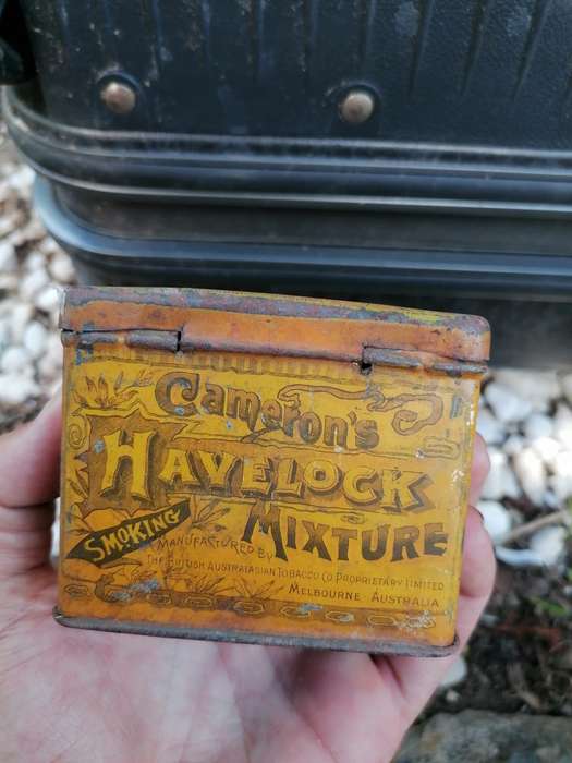 Rare find a antique Cameron`s havelock 4 oz Tabacco tin