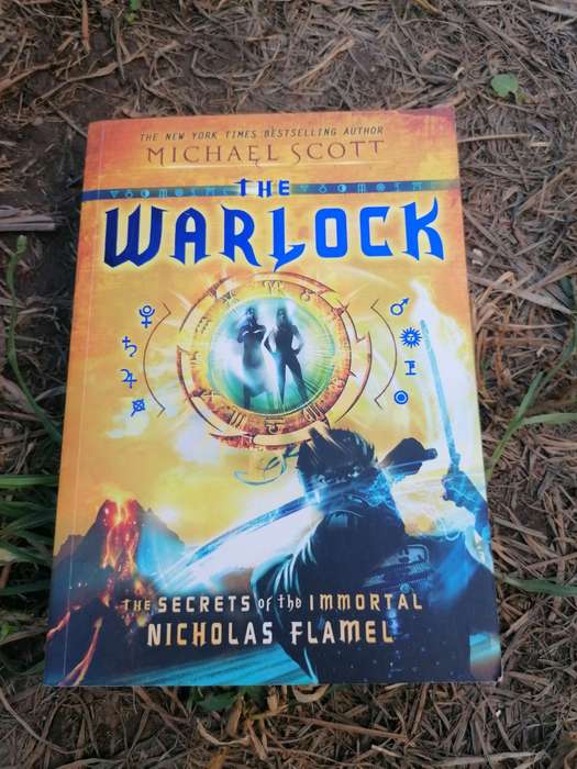 The Warlock (The Secrets of the Immortal Nicholas Flamel #5)