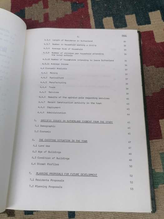 The role if small towns in the central karoo with Sutherland as a case study by p. G mons