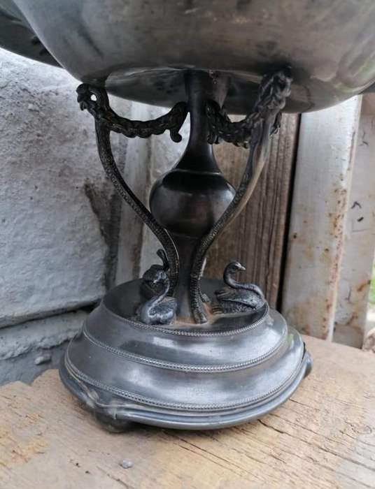 ANTIQUE PEWTER
