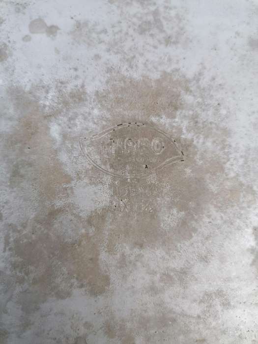 mirro aluminum cake pan bid per item