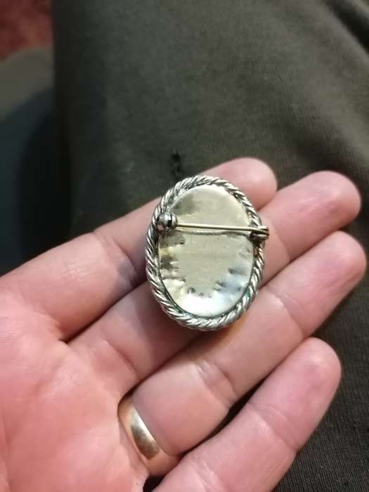Victorian jet cameo brooch?
