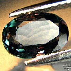 2.61 CT DAZZLING OVAL CUT ALEXANDRITE