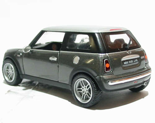 BMW Mini Cooper in grey Park lane livery