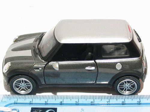BMW Mini Cooper in grey Park lane livery