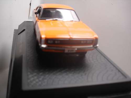 Valiant Charger Big Tank E49 (RARE)