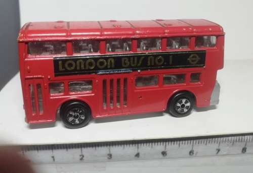 London Bus No 1