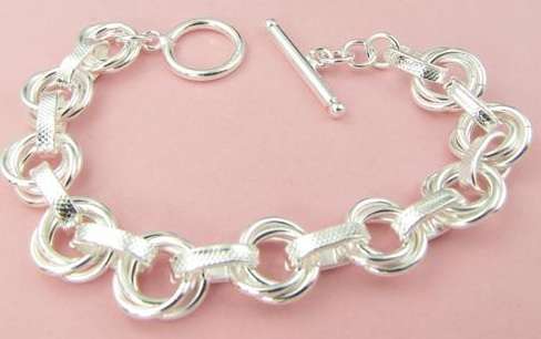 ***L@@@@K!!*** STUNNING STERLING SILVER TOGGLE BRACELET!!