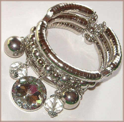 ***NICE!!*** STUNNING STACKED SILVER BANGLE WITH CHARMS!!