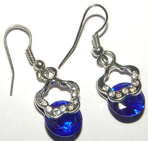 ***NEW!*** BEAUTIFUL DANGLING RHINESTONE FASHION EARRINGS!!!