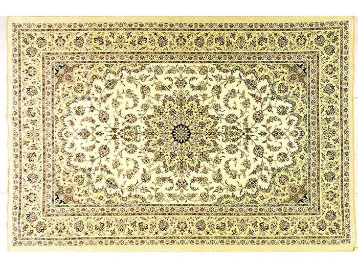 Spectacular Huge Authentic Persian Silk Kelim ! 3.00m x 2.00m ! - As New ! Dont miss this one !