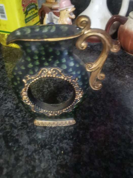 SMALL VINTAGE ORNAMENT FOR PHOTO
