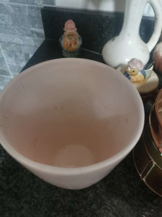 VINTAGE PINK VASE