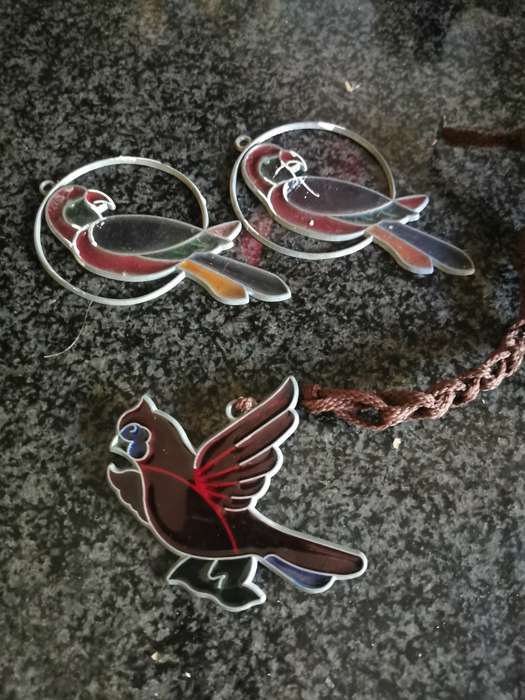 3 vintage  hanging birds