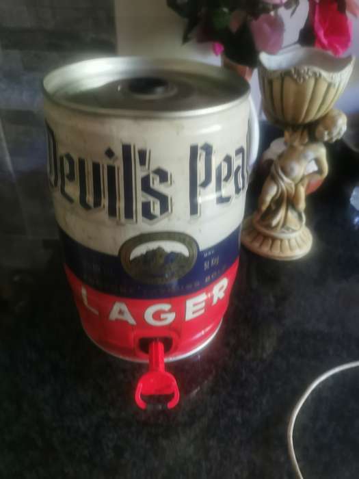 VINTAGE MANCAVE 5 LITER KEG  CAN
