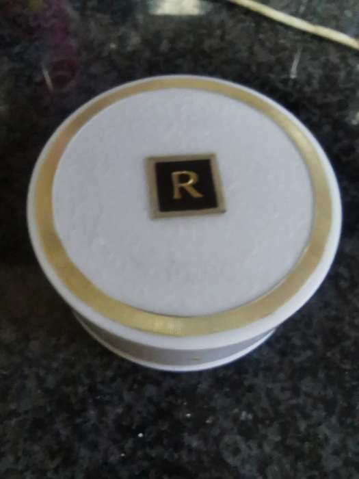 VINTAGE HARD PLASTIC POWDER TIN