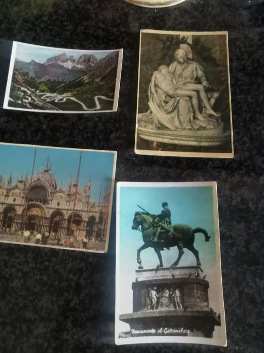 40 SMALL VINTAGE CARDS  LOT 3