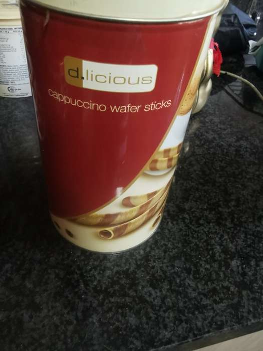 VINTAGE WAFER TIN 2