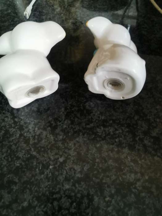 VINTAGE ELEPHANT SALT AND PEPPER SET