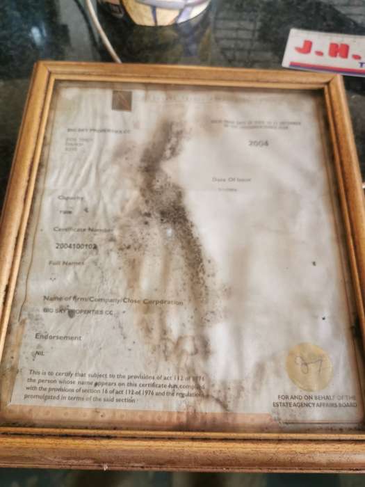 VINTAGE FRAME   WITH GLASS