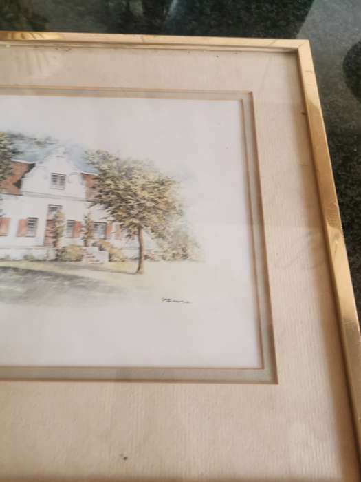 VINTAGE FRAMED FARMHOUSE