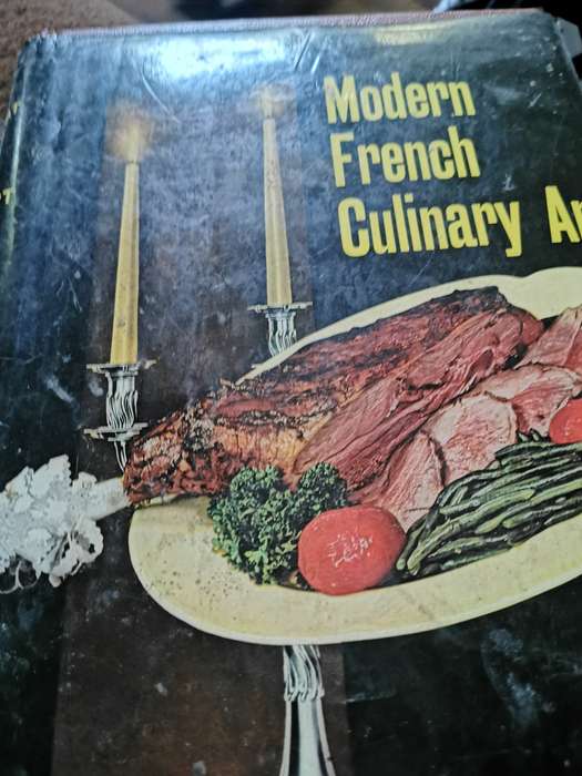 BOOK MODERN FRENCH CULINARY ART